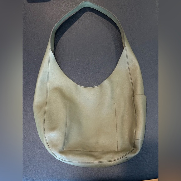 Madewell The Oversized Shopper Bag, Olive - Picture 6 of 10